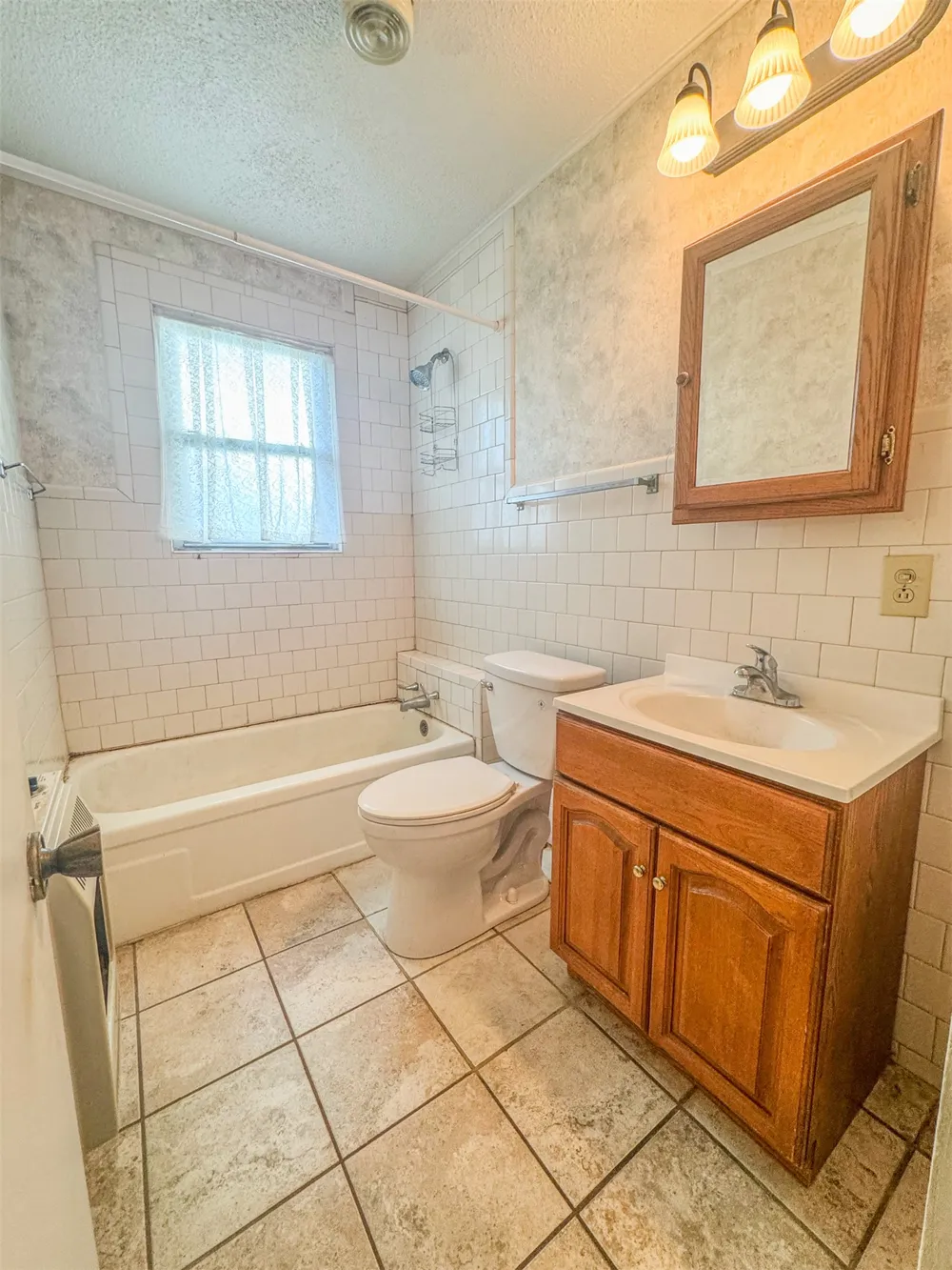 539 W 1st Street Konawa, OK 74849