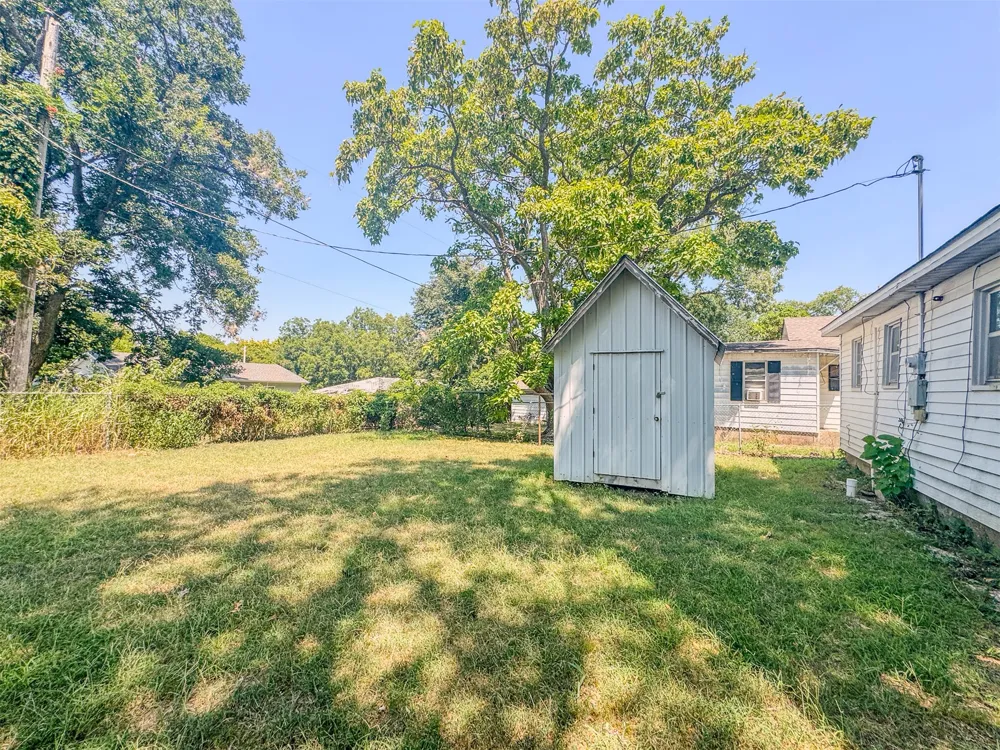 539 W 1st Street Konawa, OK 74849