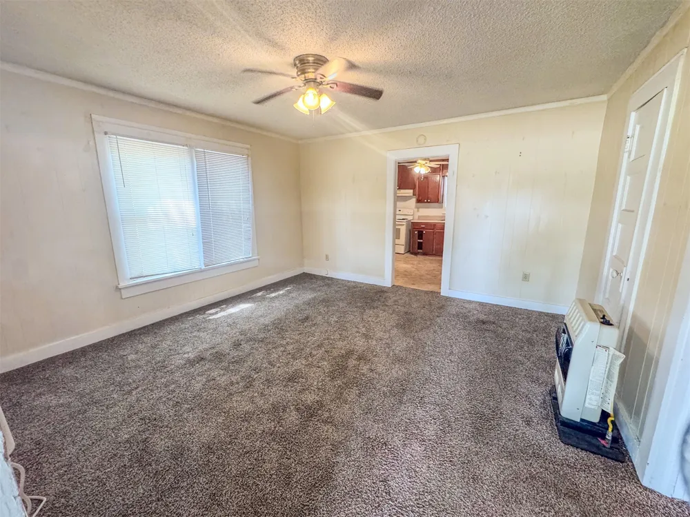 539 W 1st Street Konawa, OK 74849