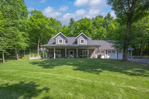 722 Old Highway 8