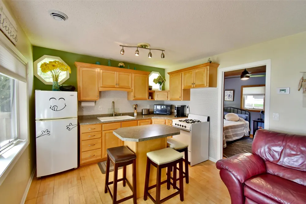 10811 55th Street SE Clear Lake, MN 55319