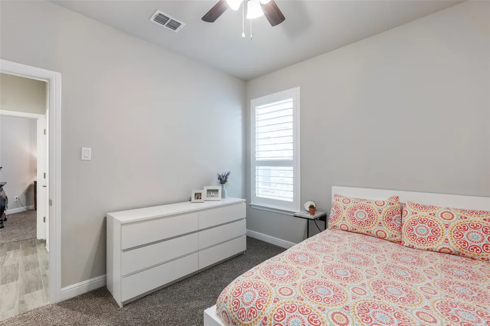 513 Hogan Drive Denton, TX 76210