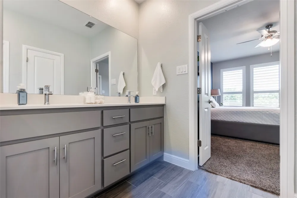 513 Hogan Drive Denton, TX 76210