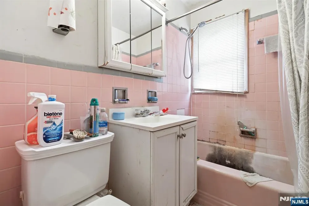 312 Stuyvesant Avenue Newark, NJ 07106
