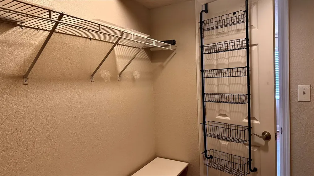 205 LEWFIELD CIRCLE #205 Winter Park, FL 32792