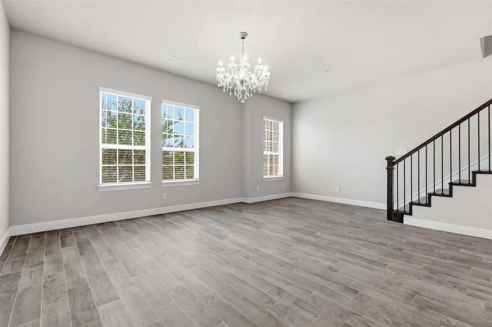1587 Wittington Place Farmers Branch, TX 75234