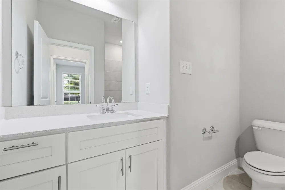 1587 Wittington Place Farmers Branch, TX 75234