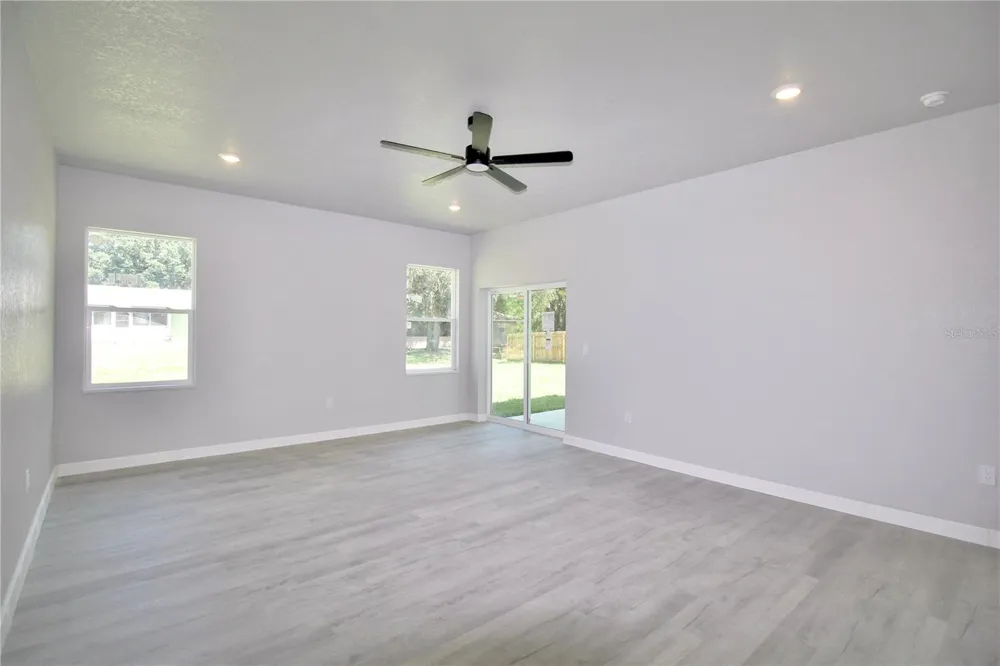 4000 GARIENDA AVENUE Sebring, FL 33872