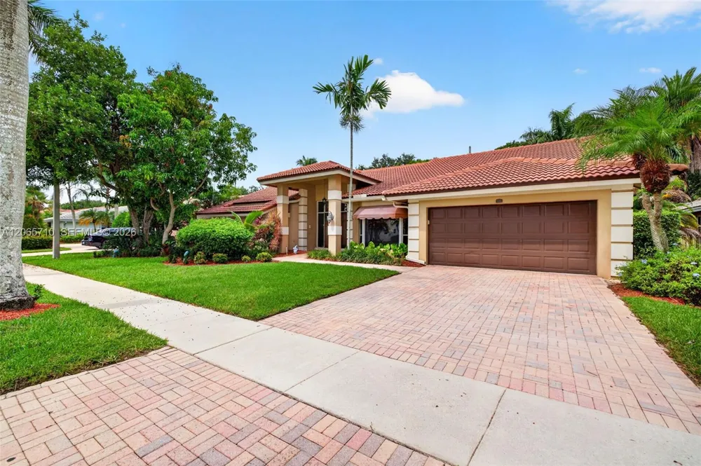581 NW 110th Ave Plantation, FL 33324