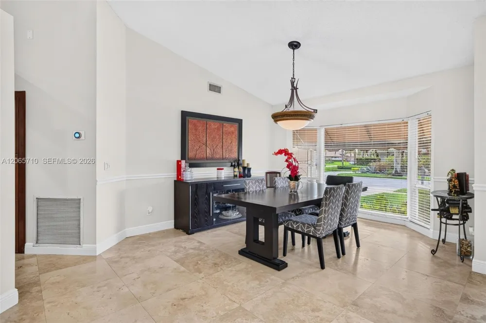 581 NW 110th Ave Plantation, FL 33324