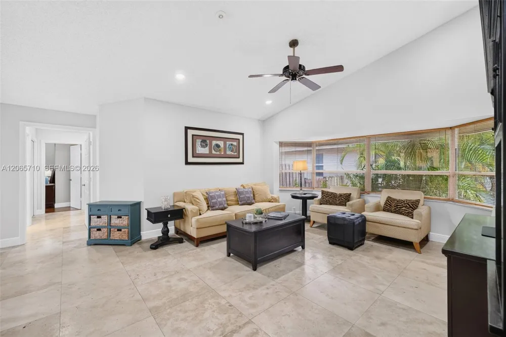 581 NW 110th Ave Plantation, FL 33324