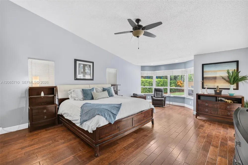 581 NW 110th Ave Plantation, FL 33324