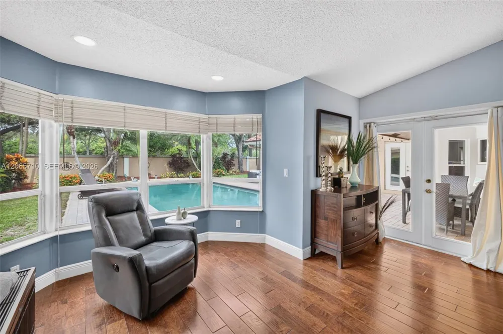 581 NW 110th Ave Plantation, FL 33324