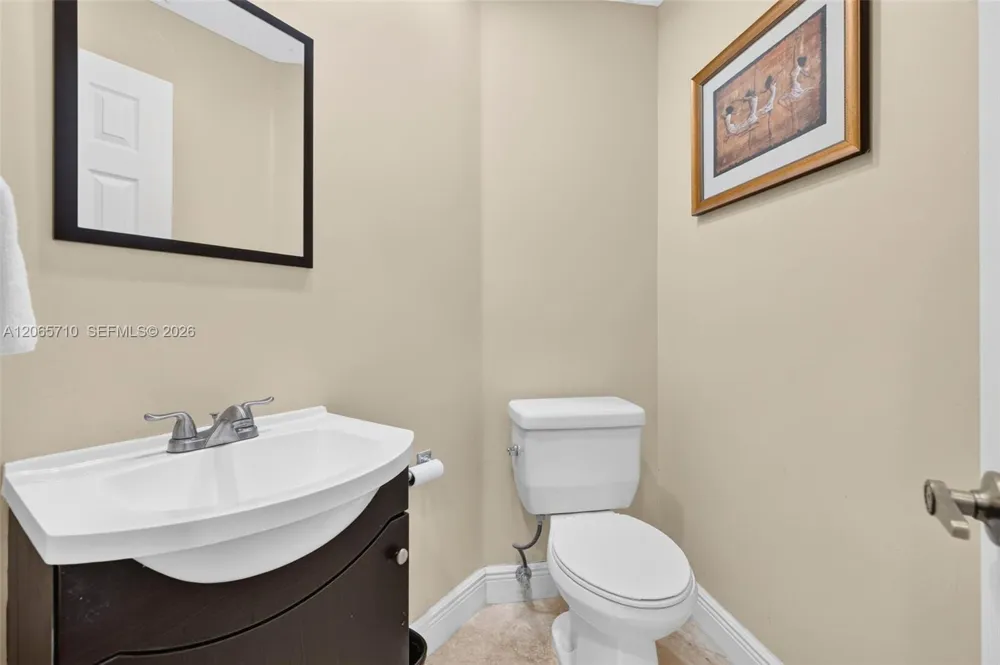 581 NW 110th Ave Plantation, FL 33324