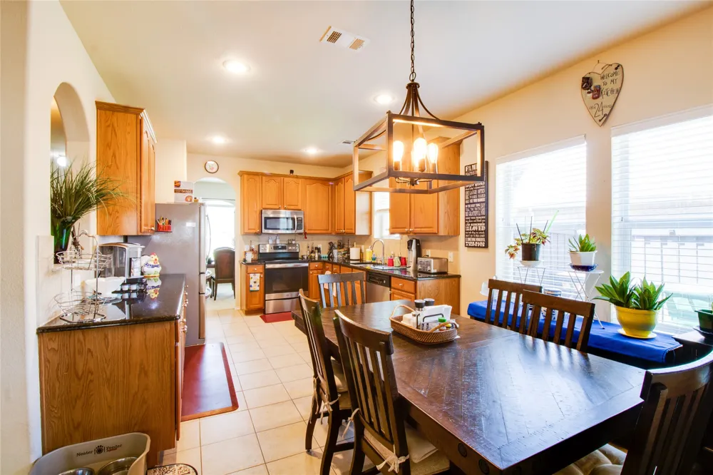 5005 Spyglass Hill Lane Denton, TX 76208