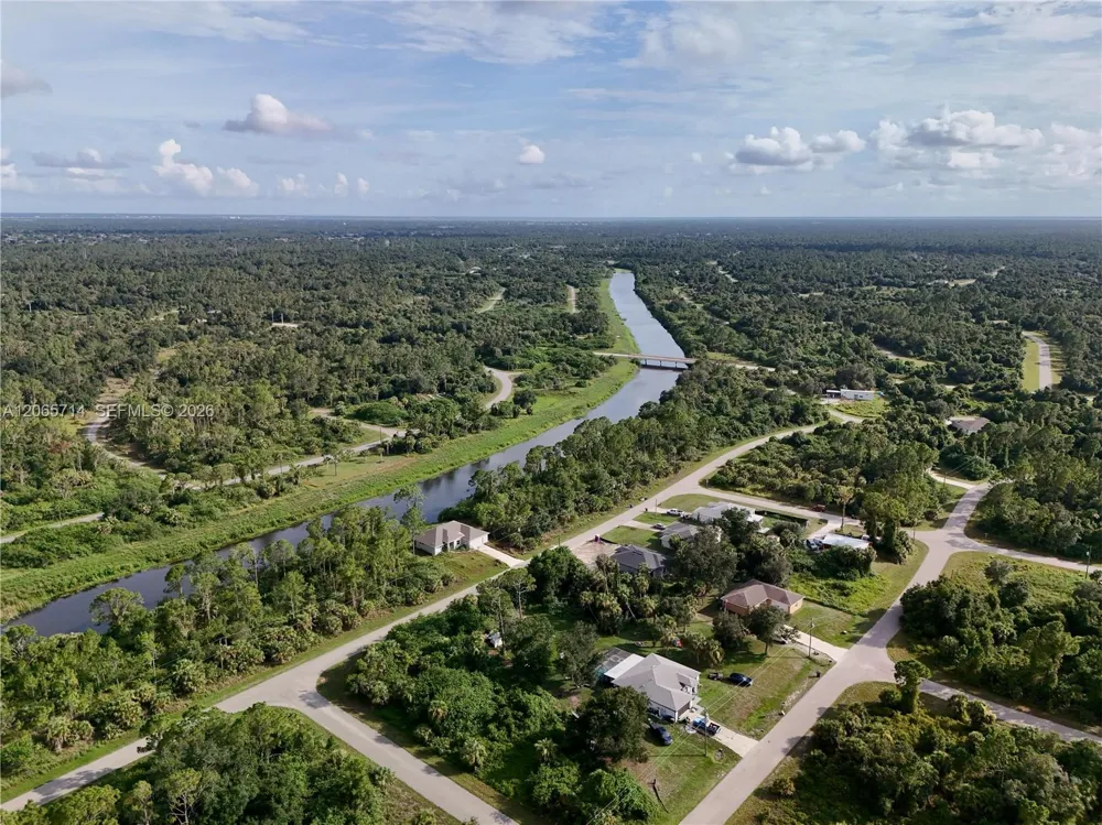 DALEWOOD CIR North Port, FL 34288