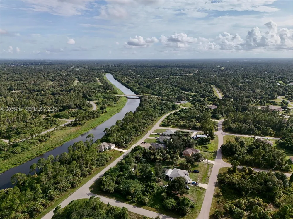 DALEWOOD CIR North Port, FL 34288