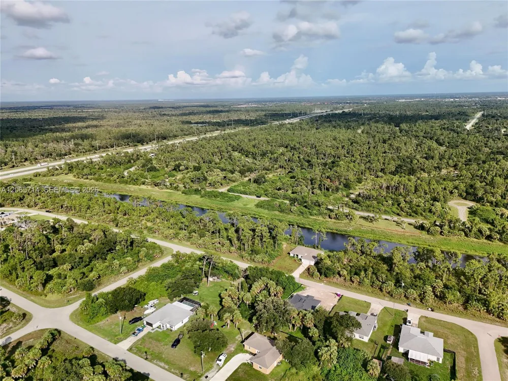 DALEWOOD CIR North Port, FL 34288