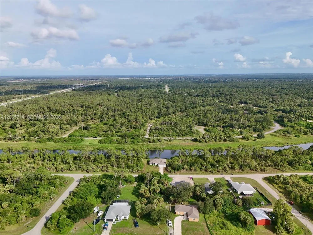 DALEWOOD CIR North Port, FL 34288