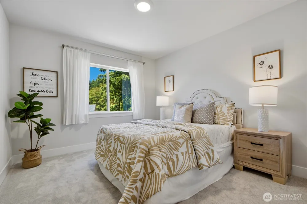 18733 14th Place W Lynnwood, WA 98037