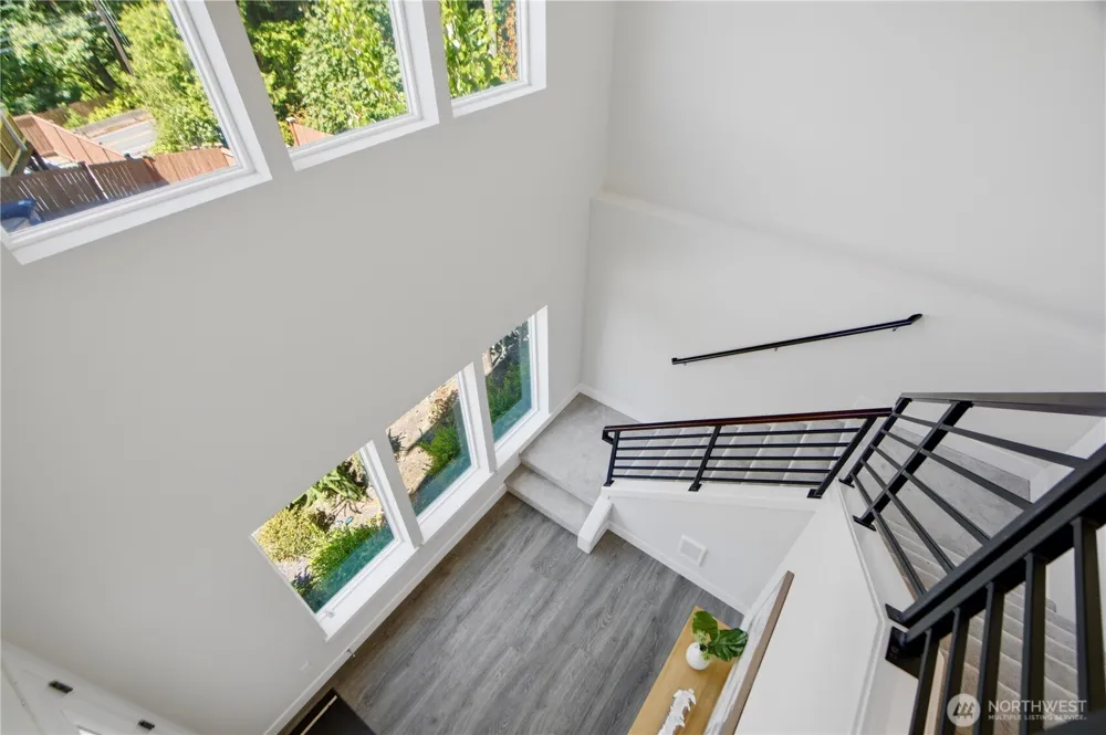 18733 14th Place W Lynnwood, WA 98037
