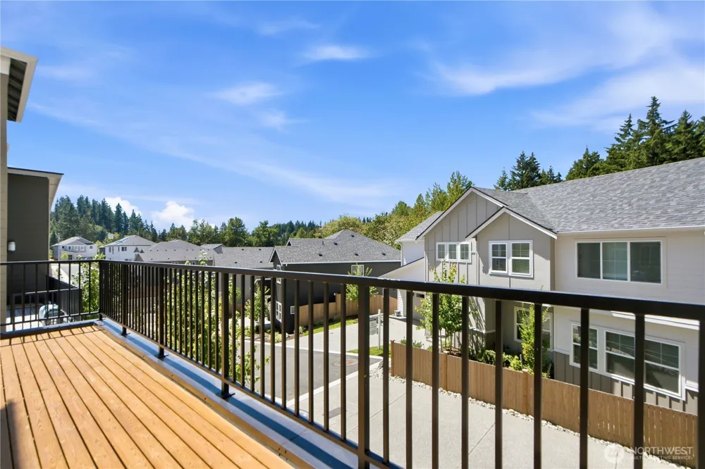 18733 14th Place W Lynnwood, WA 98037