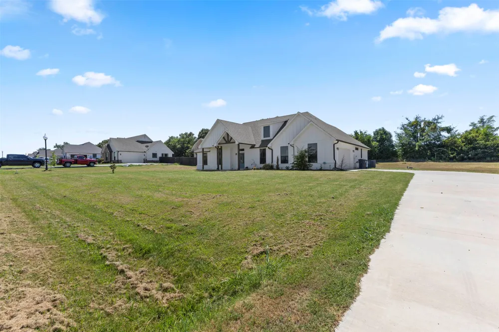 11939 County Road 3513 Ada, OK 74820