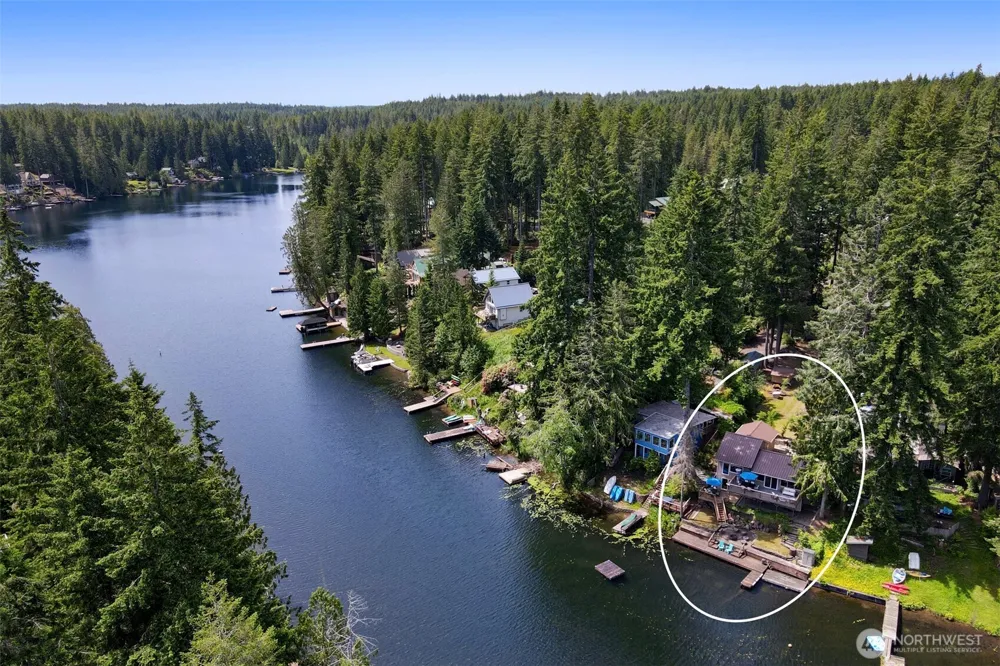 292 NE Lake Drive Tahuya, WA 98588