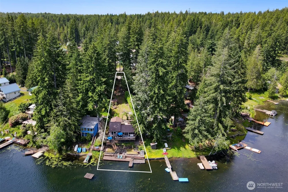 292 NE Lake Drive Tahuya, WA 98588