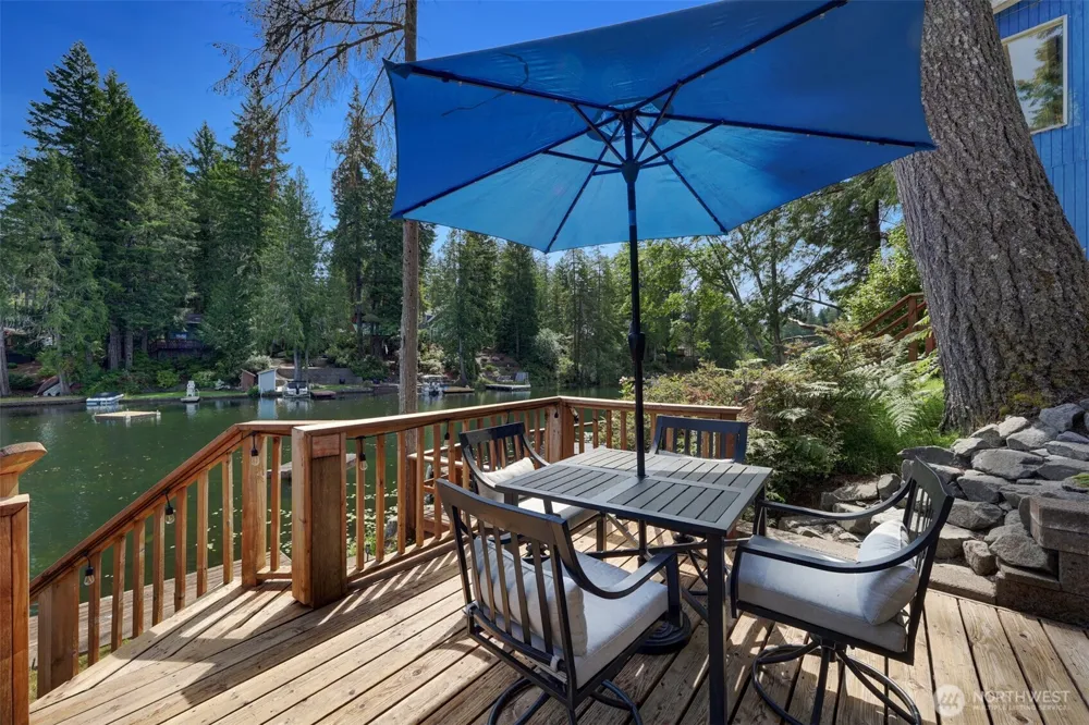 292 NE Lake Drive Tahuya, WA 98588