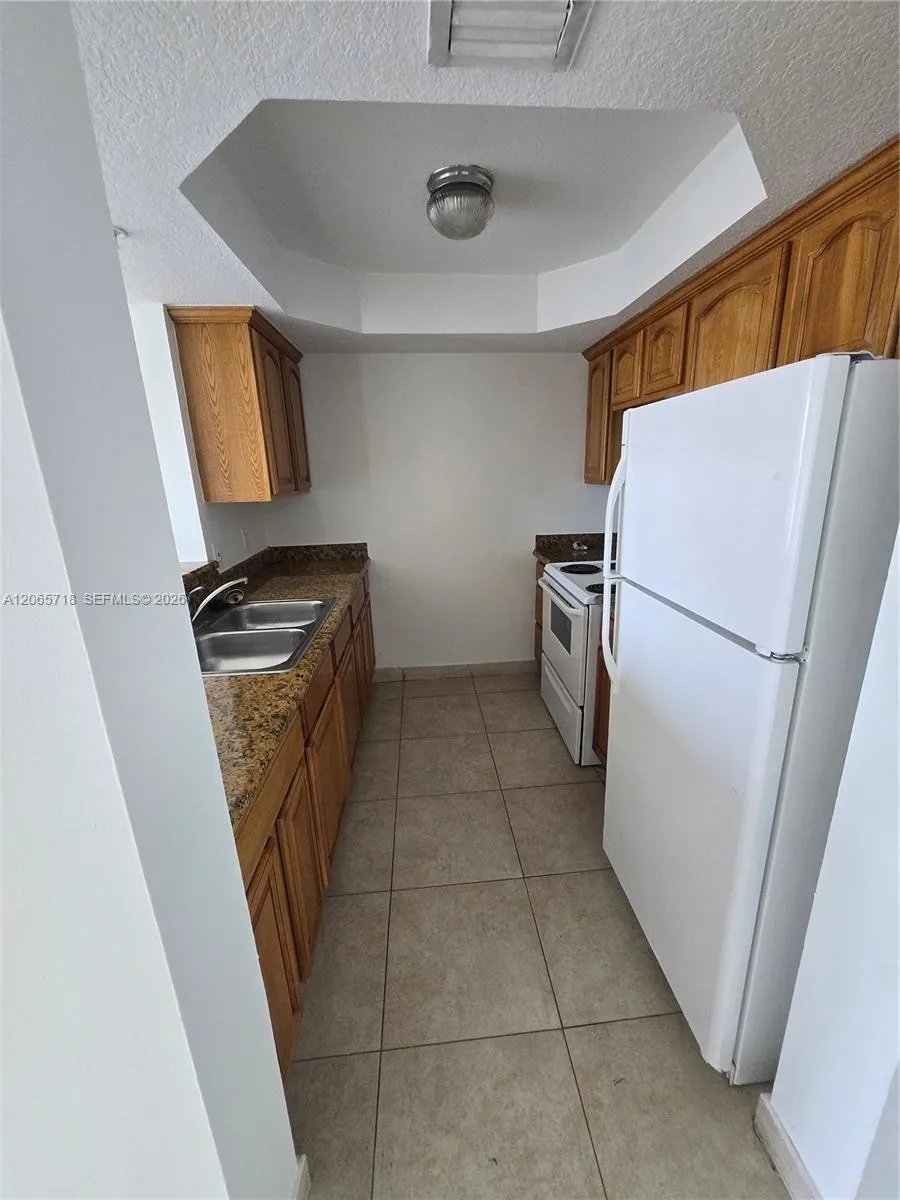 2647 NW 25th Ave #511 Miami, FL 33142