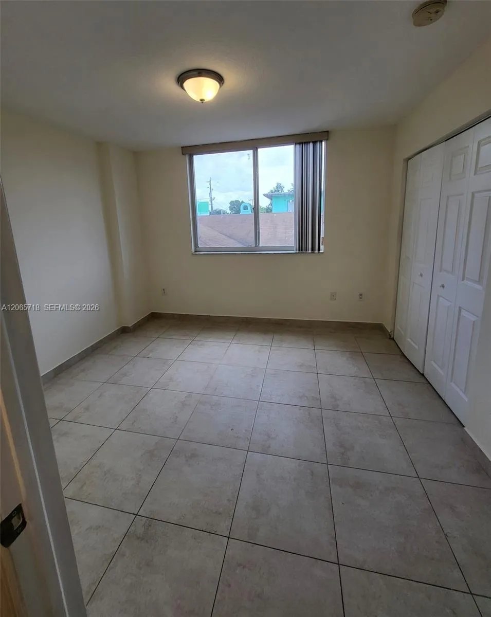 2647 NW 25th Ave #511 Miami, FL 33142