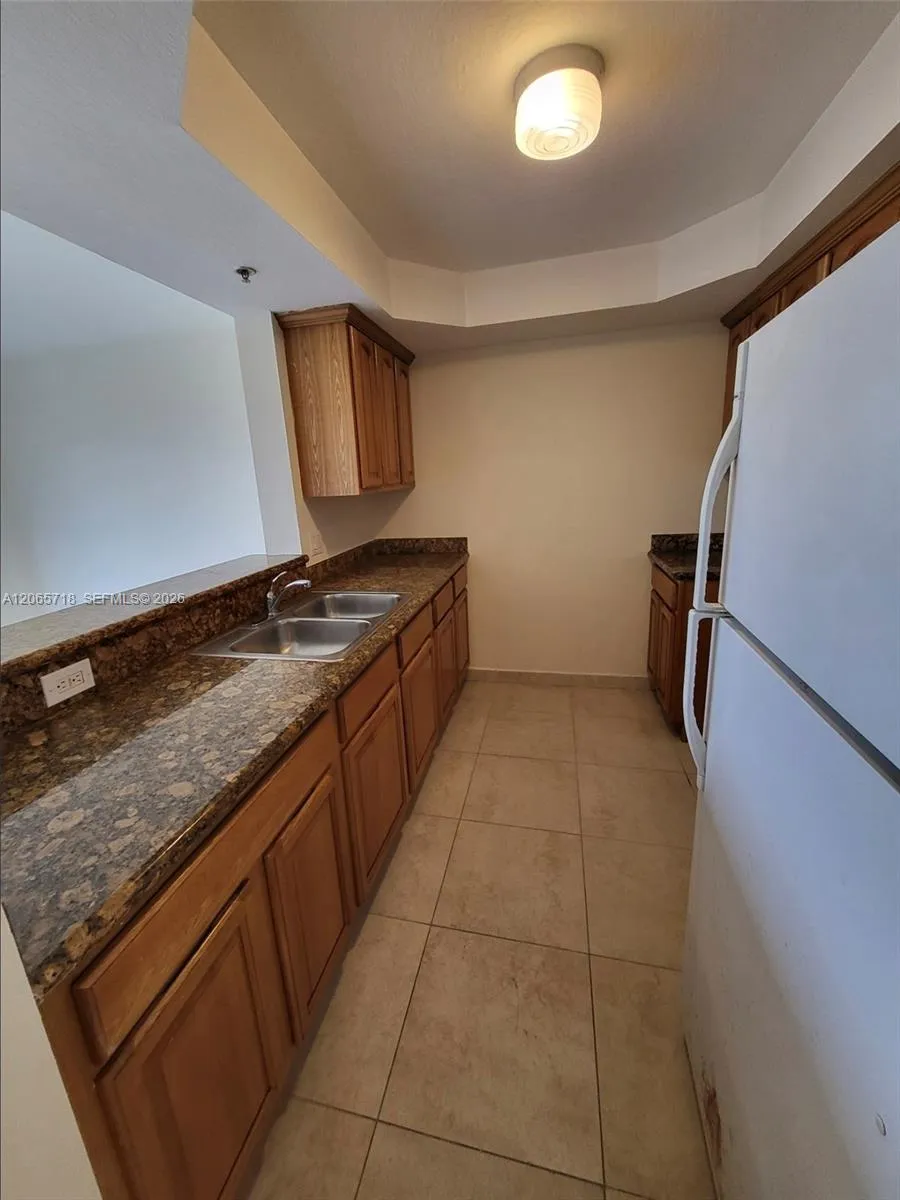 2647 NW 25th Ave #511 Miami, FL 33142