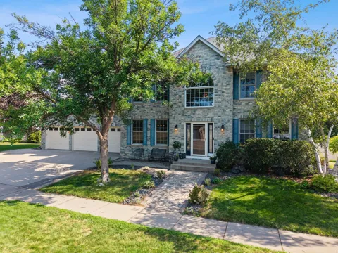 1484 Riverbluff Drive