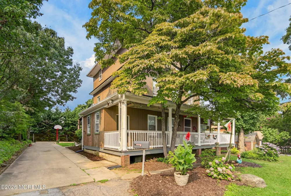 101 Navesink Avenue Highlands, NJ 07732