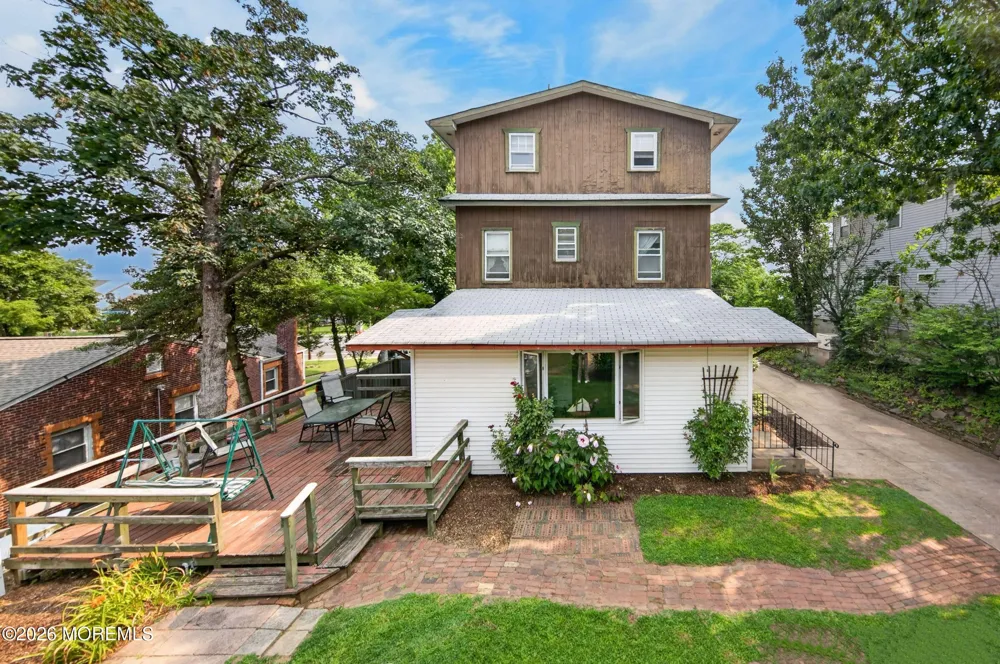 101 Navesink Avenue Highlands, NJ 07732