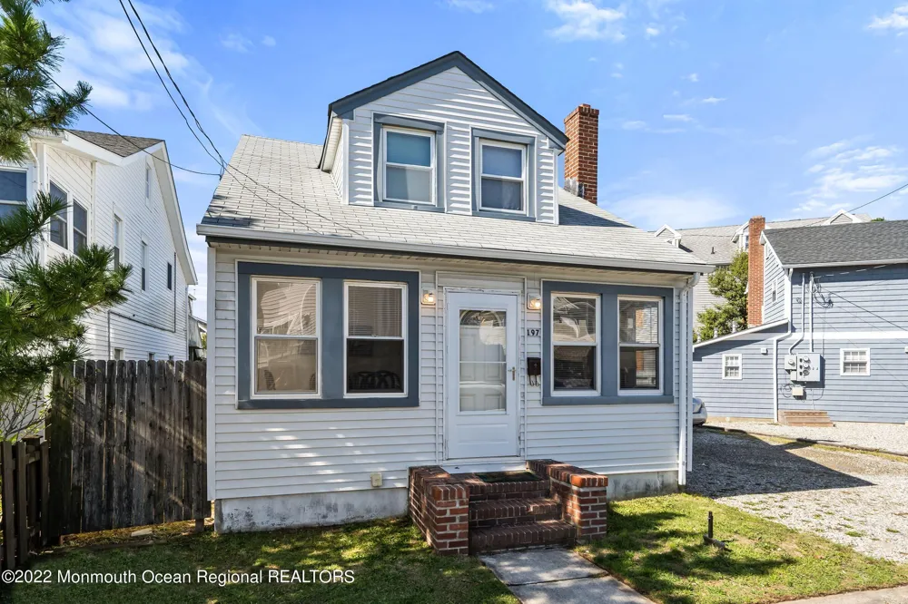 197 2nd Avenue Manasquan, NJ 08736