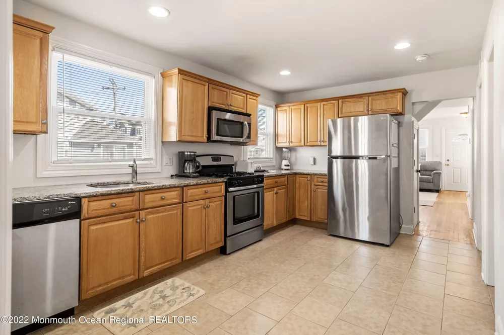 197 2nd Avenue Manasquan, NJ 08736