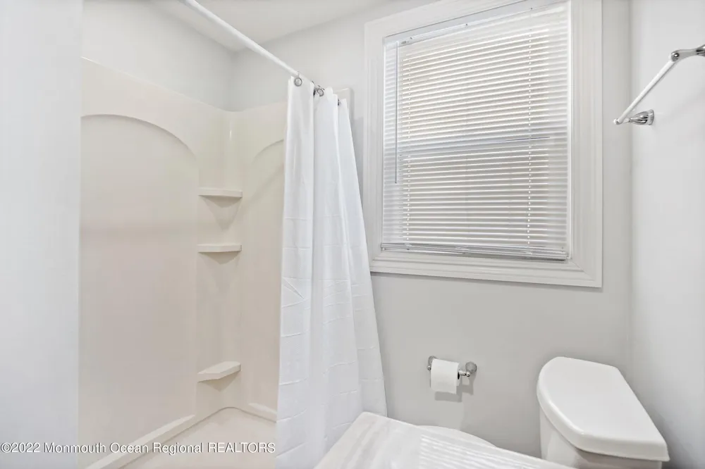 197 2nd Avenue Manasquan, NJ 08736