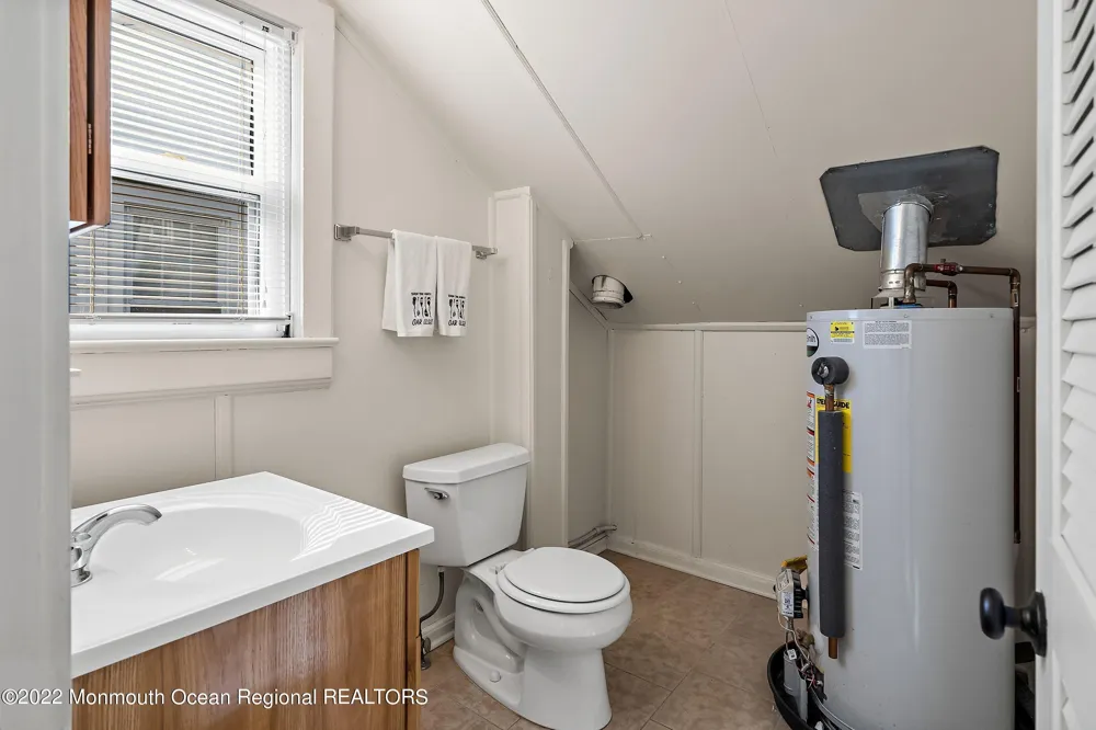 197 2nd Avenue Manasquan, NJ 08736