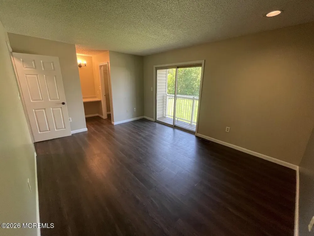2 Whistler Drive #8 Freehold, NJ 07728