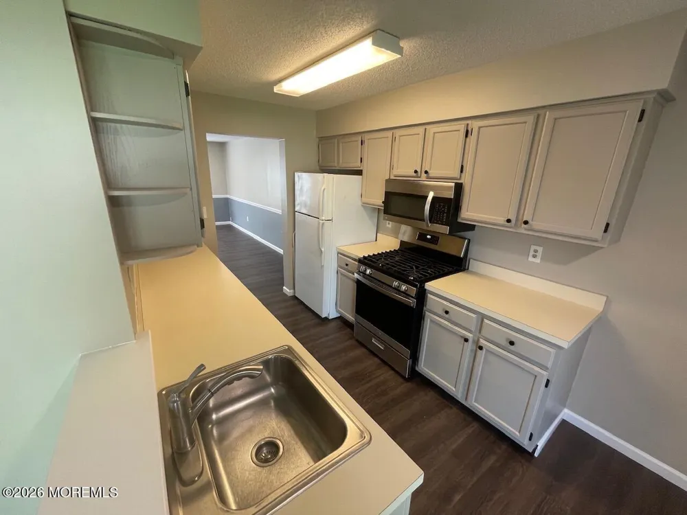 2 Whistler Drive #8 Freehold, NJ 07728
