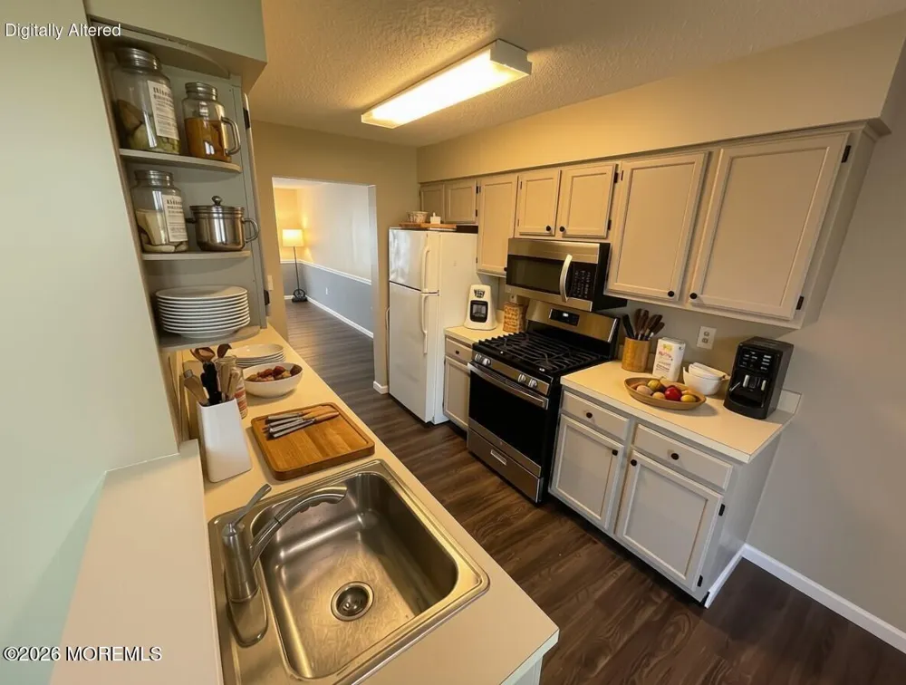 2 Whistler Drive #8 Freehold, NJ 07728