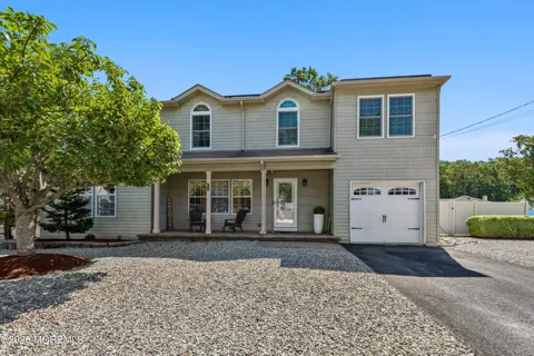 437 S Community Drive