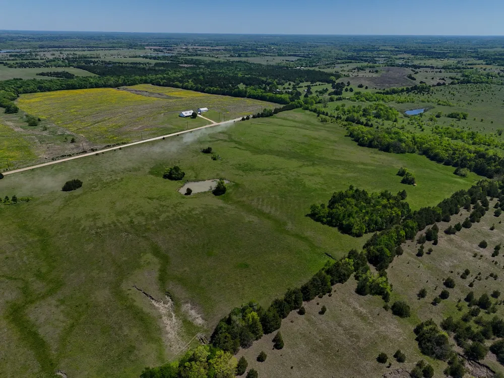 CR 26100 ROAD Petty, TX 75470