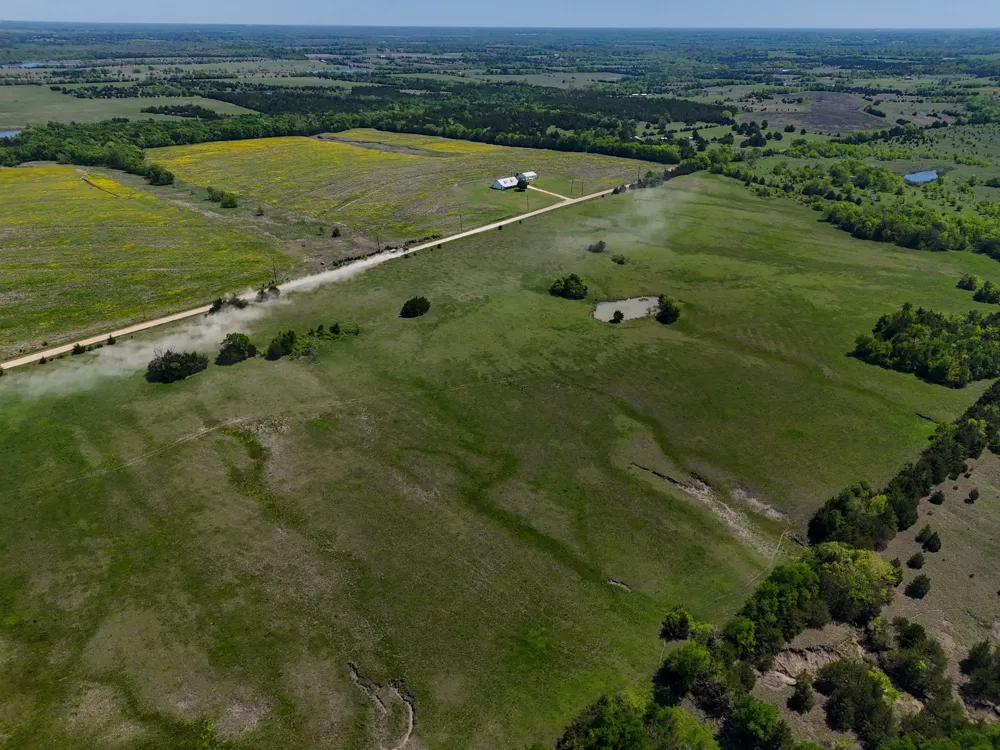 CR 26100 ROAD Petty, TX 75470