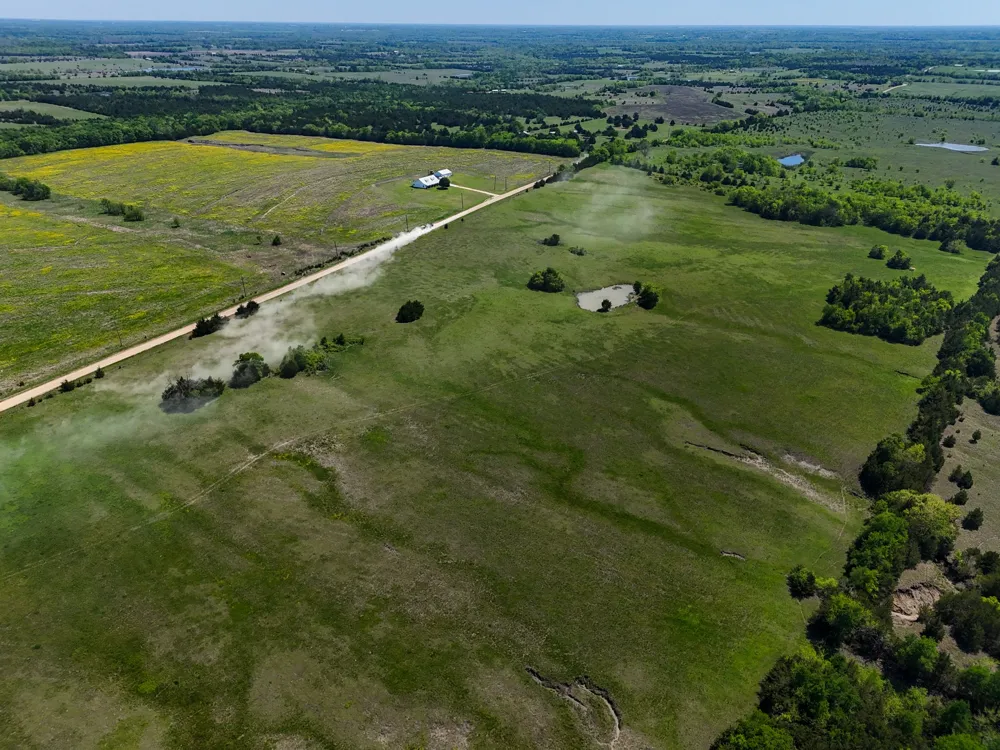CR 26100 ROAD Petty, TX 75470