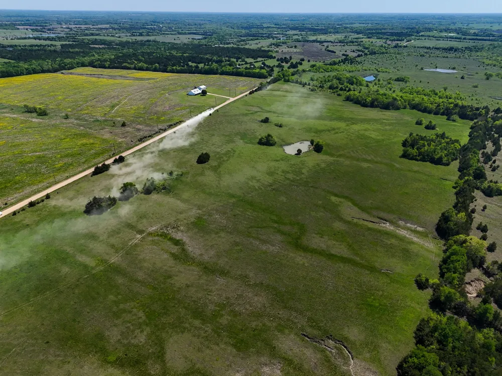 CR 26100 ROAD Petty, TX 75470