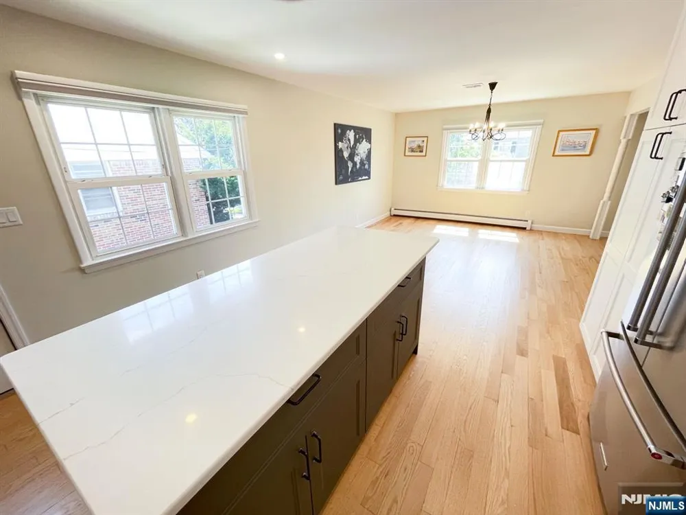 5 Hillside Terrace East Rutherford, NJ 07073