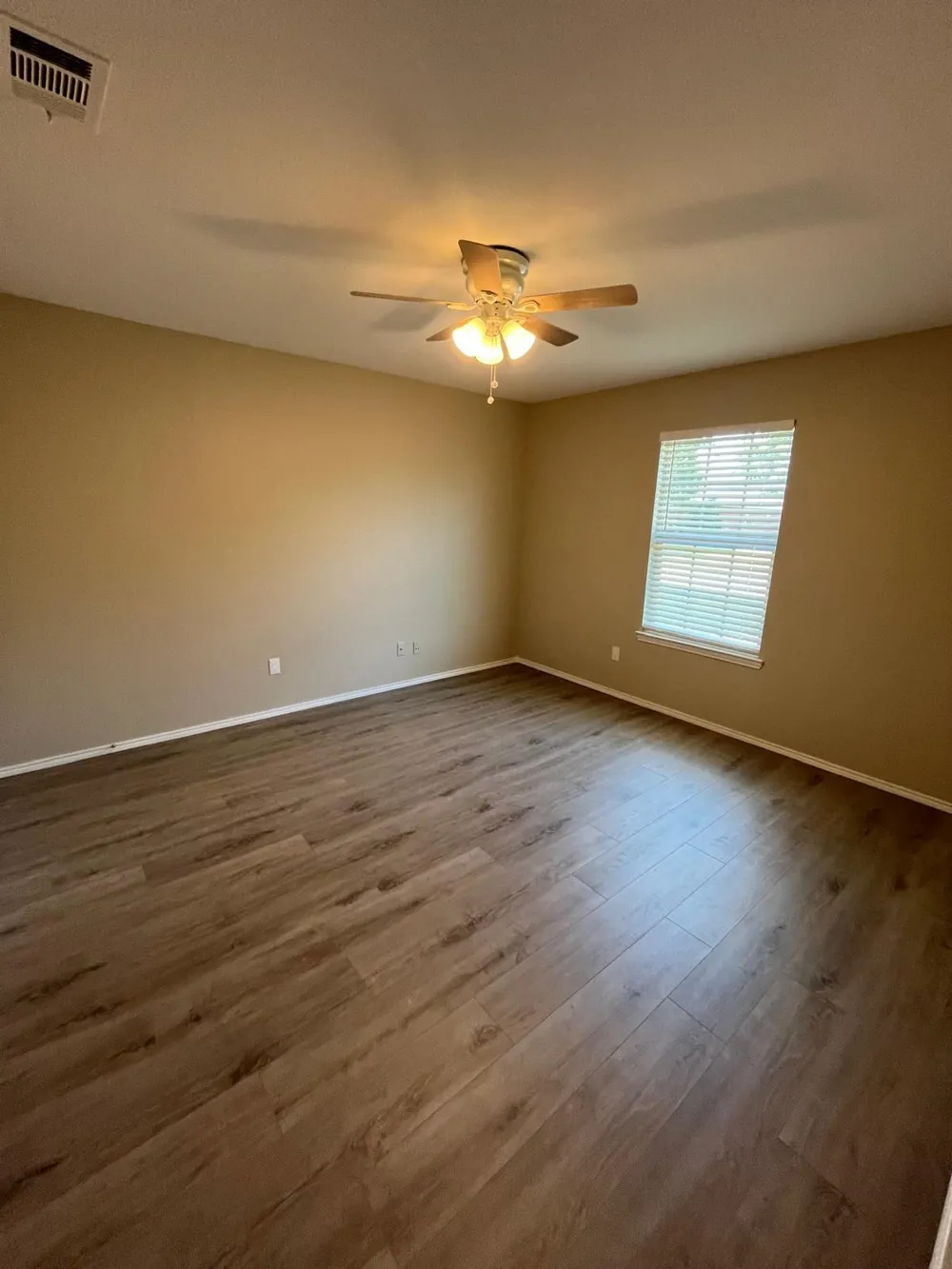 2210 Marvin Drive Lancaster, TX 75134